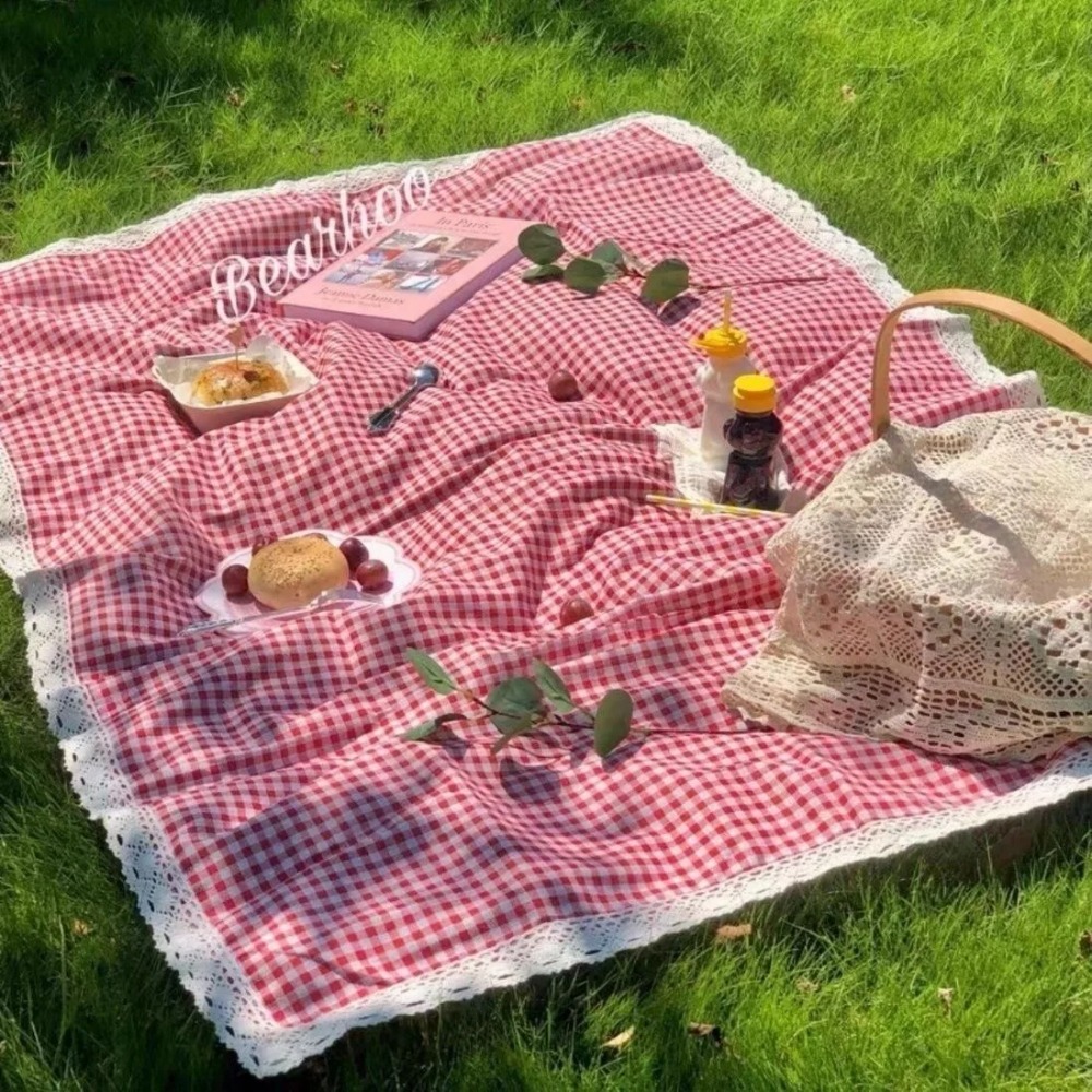 Outdoor Camping Blanket - 1pc 屋外ピクニックマット、夏用厚手防水ビーチブランケット、レースレッドチェック柄キャンプマット、テーブルクロスマット